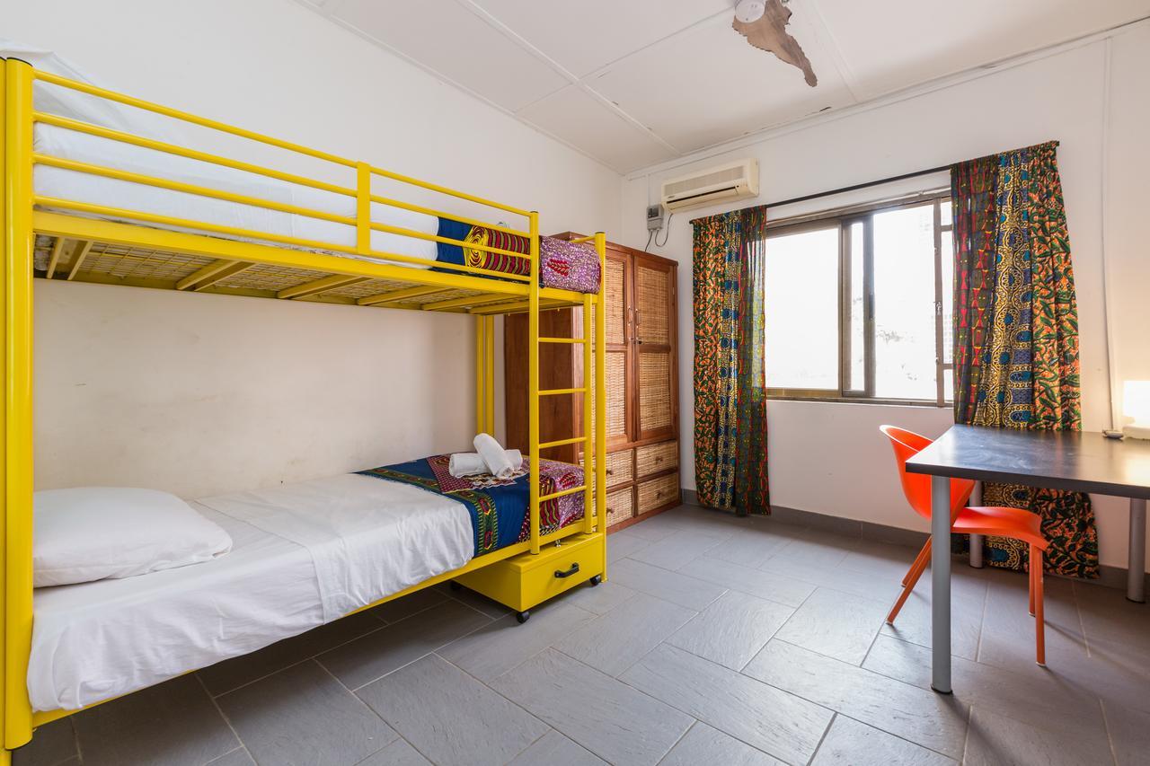 Agoo Hostel (Adults Only) Accra Exterior photo